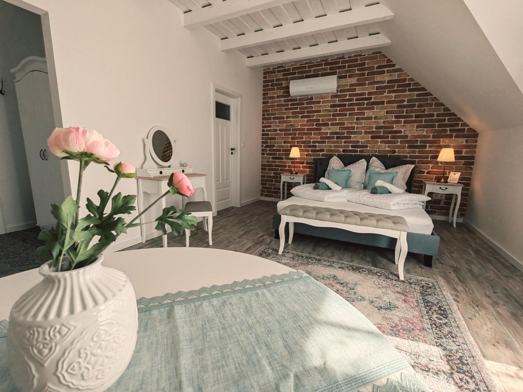 Elisoria Superiors Hotel Cserszegtomaj Ngoại thất bức ảnh